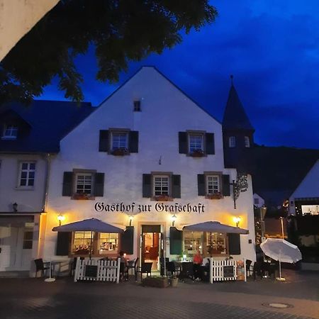 Gasthof Zur Grafschaft Veldenz Exterior photo